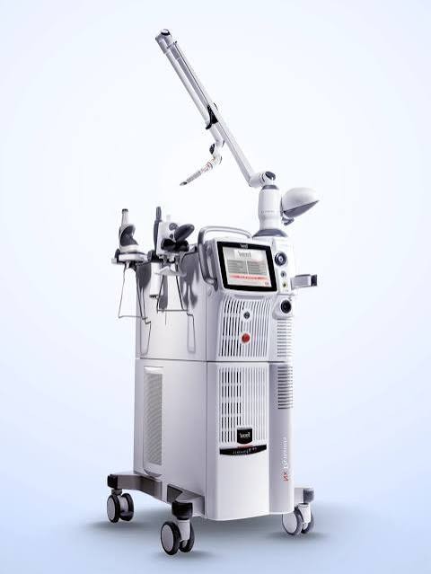 Fotona device
