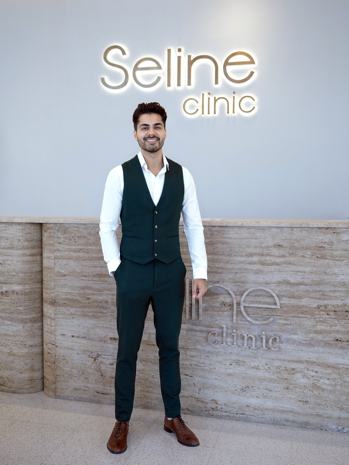 Dr Rosh Roddha at Seline Clinic